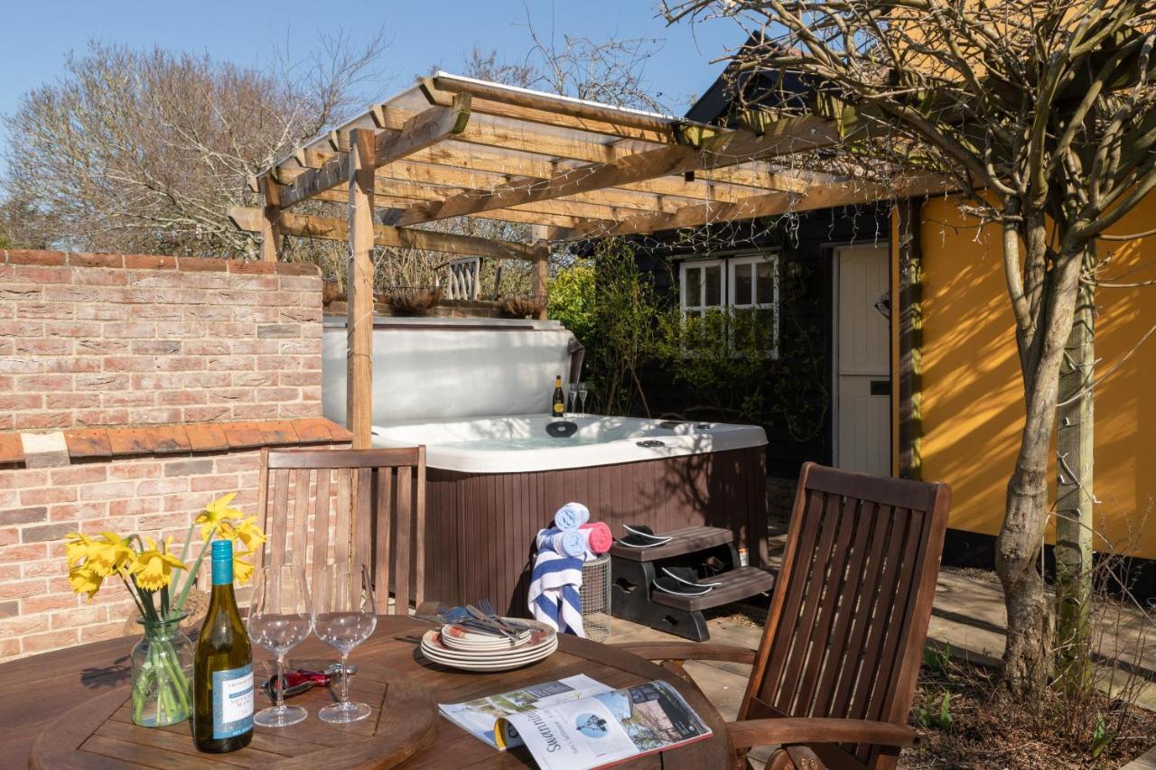 Lavender Cottage Thorndon Екстериор снимка